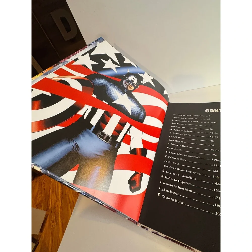 Marvel Encyclopedia New Edition DK Hardcover 2019 Stan‎ Lee Introduction